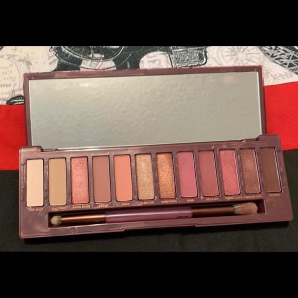 Naked Cherry Palette Urban Decay - Picture 2 of 2